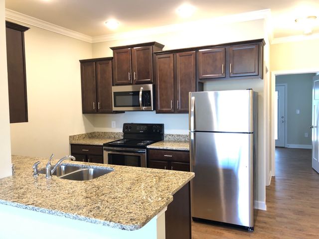 1201 S Water Ave Apt A1, Gallatin, TN 37066