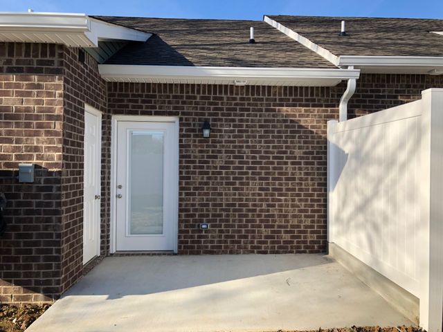 1201 S Water Ave Apt A1, Gallatin, TN 37066