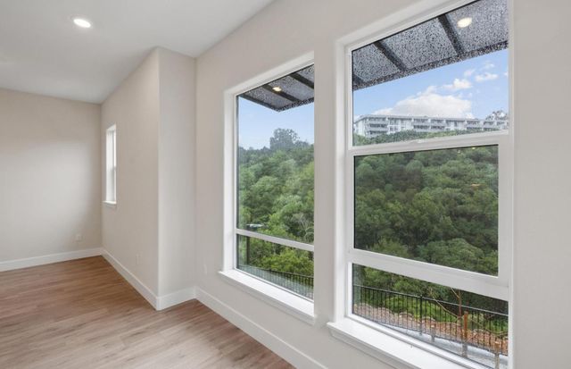 2324 Red Oak Court, San Mateo, CA 94403