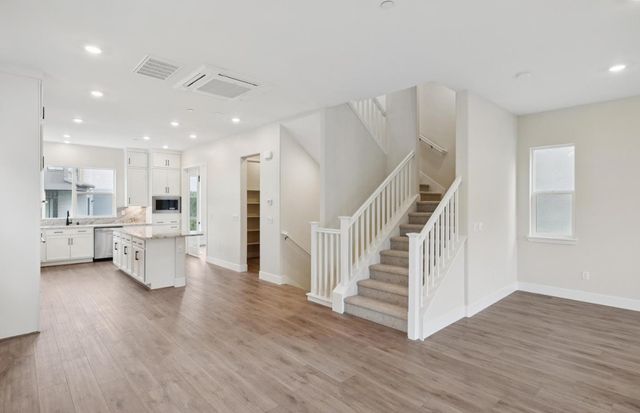 2324 Red Oak Court, San Mateo, CA 94403