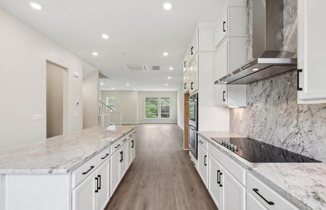2324 Red Oak Court, San Mateo, CA 94403