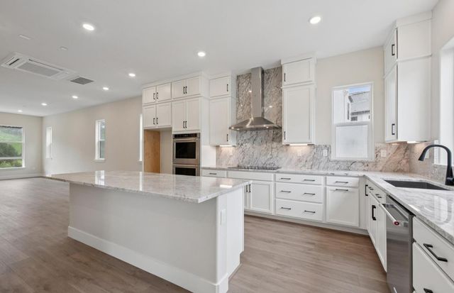 2324 Red Oak Court, San Mateo, CA 94403