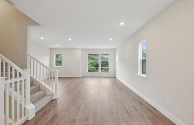 2324 Red Oak Court, San Mateo, CA 94403