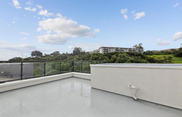 2324 Red Oak Court, San Mateo, CA 94403