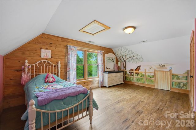 2305 Monteith Lane, Connelly Springs, NC 28612