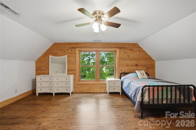 2305 Monteith Lane, Connelly Springs, NC 28612
