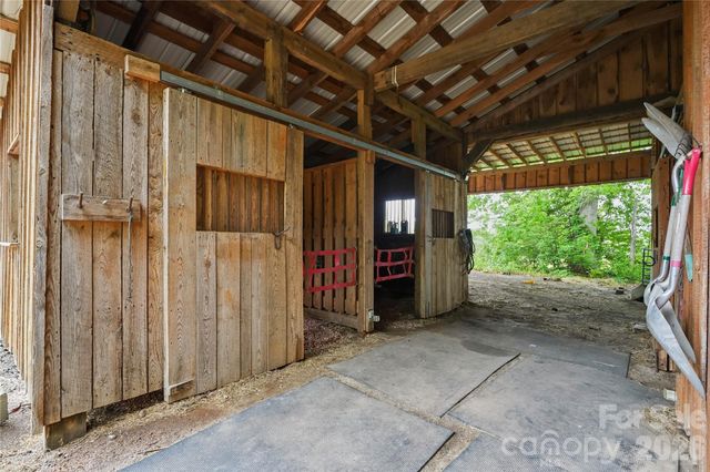 2305 Monteith Lane, Connelly Springs, NC 28612
