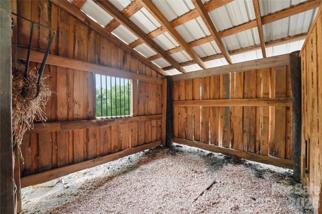 2305 Monteith Lane, Connelly Springs, NC 28612