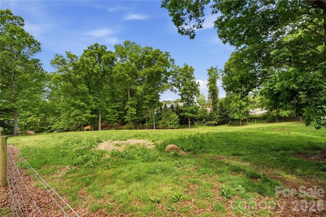 2305 Monteith Lane, Connelly Springs, NC 28612