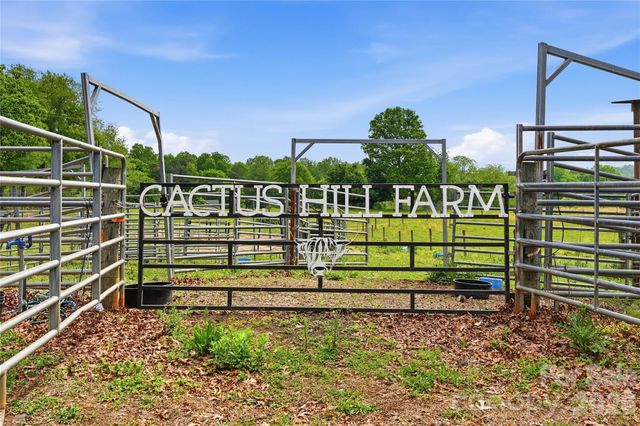 2305 Monteith Lane, Connelly Springs, NC 28612