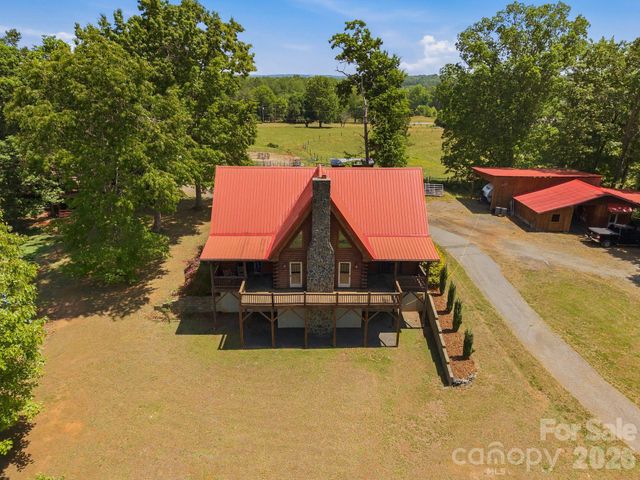 2305 Monteith Lane, Connelly Springs, NC 28612