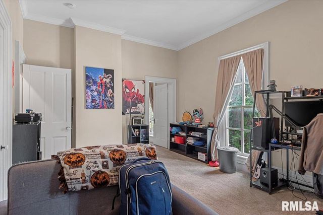 506 S DIAMOND Street, Jacksonville, IL 62650