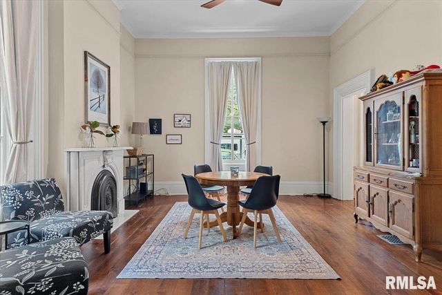 506 S DIAMOND Street, Jacksonville, IL 62650