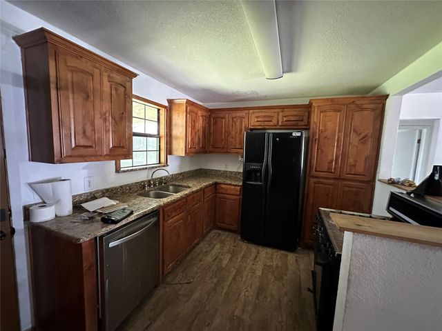 6700 Lakeside Drive, Lake Worth, TX 76135