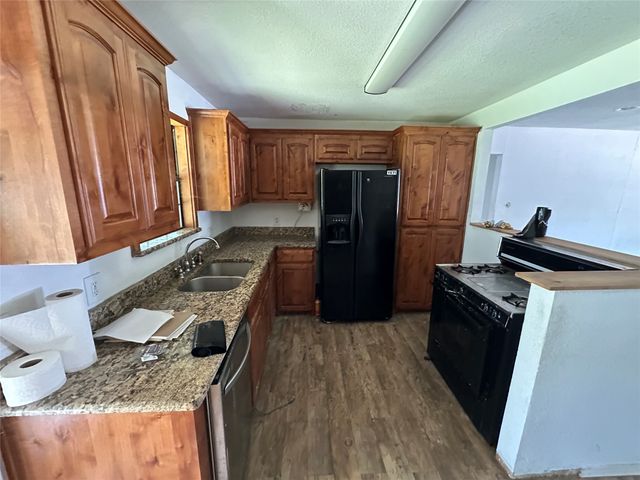 6700 Lakeside Drive, Lake Worth, TX 76135
