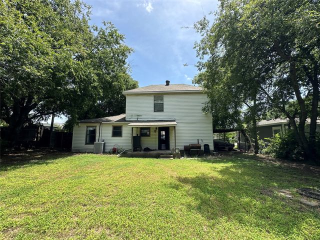6700 Lakeside Drive, Lake Worth, TX 76135