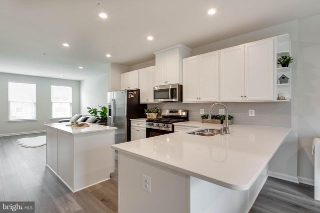 3927 SMALL ROUNDTOP RD, Hanover, MD 21076