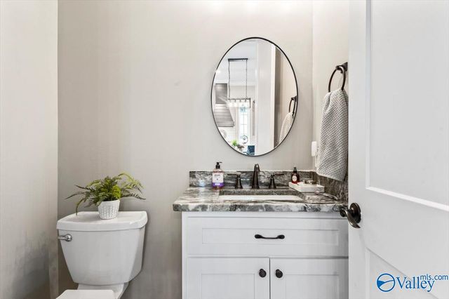 402 Whistling Straits Way, Guntersville, AL 35976