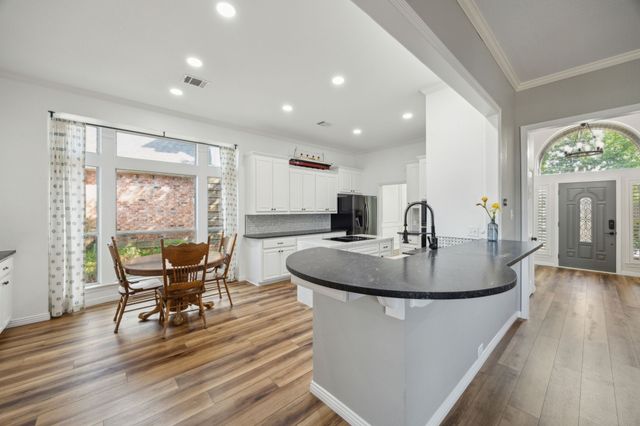 2129 Glendale Drive, Plano, TX 75023