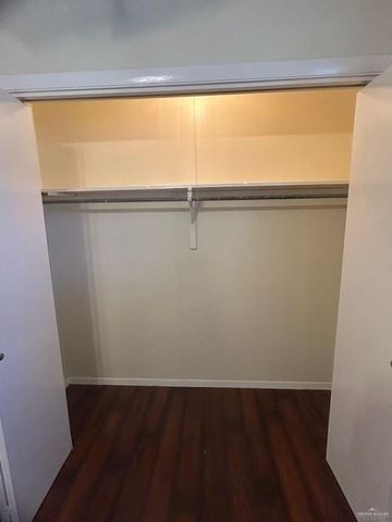 1416 Grovewood Avenue, Mission, TX 78572