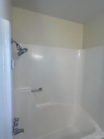 1416 Grovewood Avenue, Mission, TX 78572