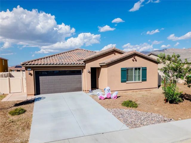 1635 Southfork Way, San Jacinto, CA 92582