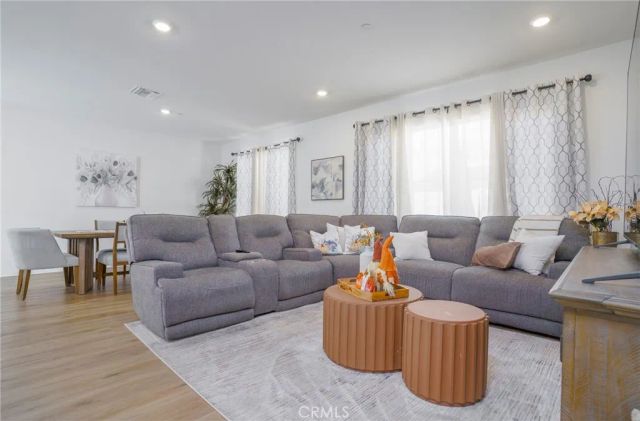 1635 Southfork Way, San Jacinto, CA 92582