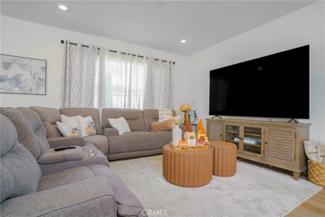 1635 Southfork Way, San Jacinto, CA 92582