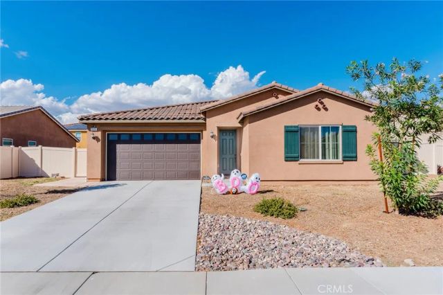 1635 Southfork Way, San Jacinto, CA 92582