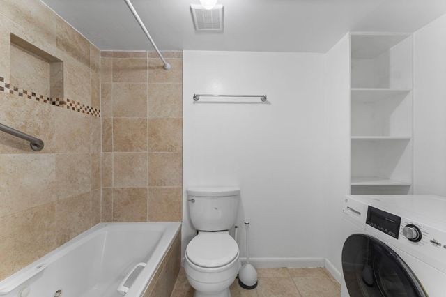 2824 Briarhurst Drive 14, Houston, TX 77057