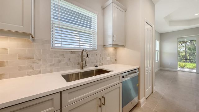 11533 GREAT BROOK LANE, Parrish, FL 34219