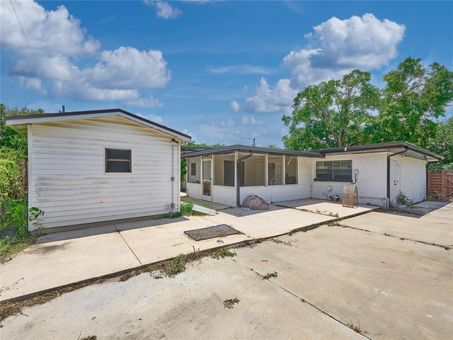 1100 CORNELL DRIVE, Sanford, FL 32771