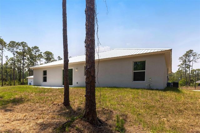 2006 Rosa Court 2006, Lehigh Acres, FL 33972