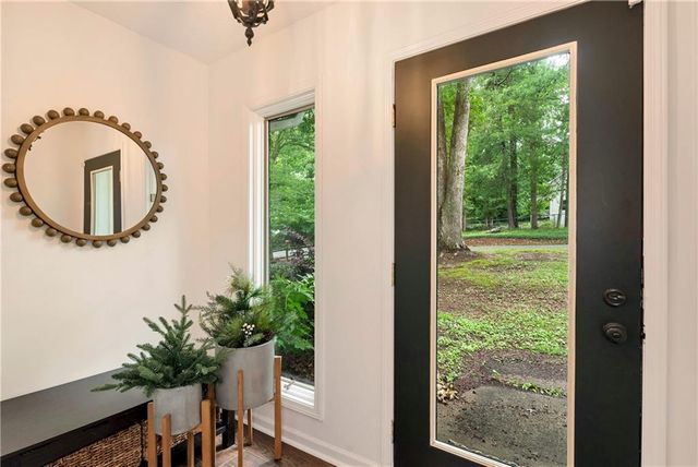 5045 Red Oak Lane, Gainesville, GA 30506