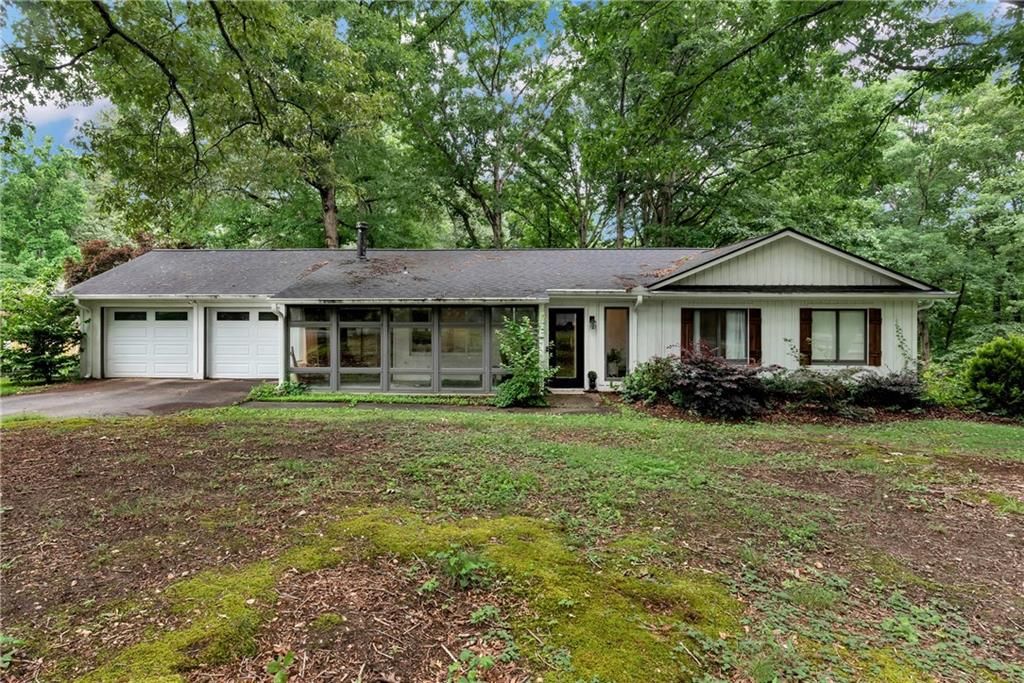 5045 Red Oak Lane, Gainesville, GA 30506
