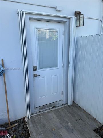 15740 SW 102nd Pl 0, Miami, FL 33157