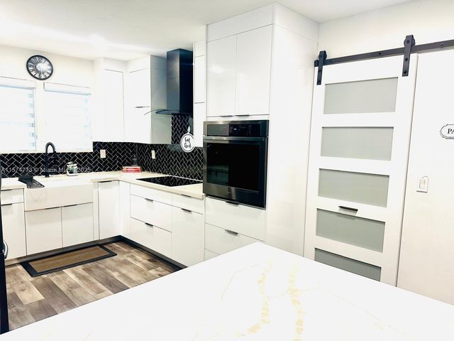 19790 SW 242nd St, Homestead, FL 33031