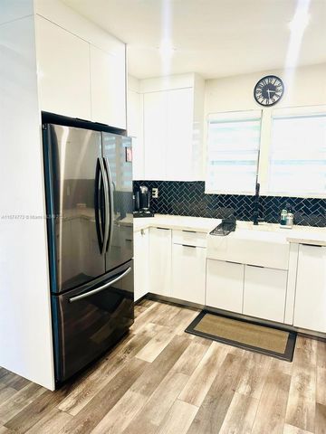 19790 SW 242nd St, Homestead, FL 33031