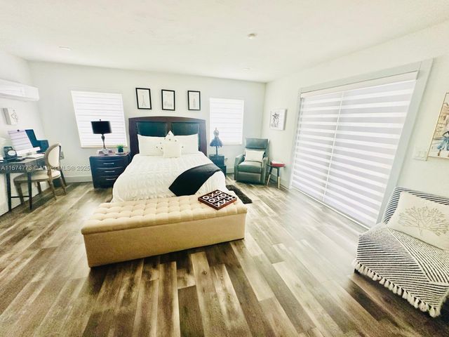 19790 SW 242nd St, Homestead, FL 33031