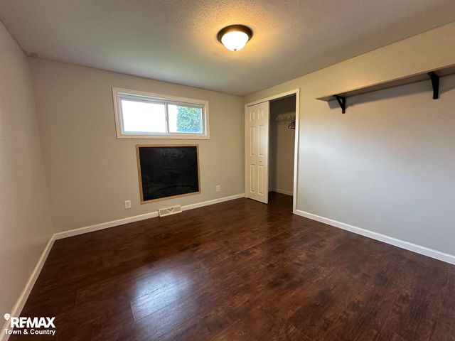 2942 Lyle Road, Tobacco Twp, MI 48612