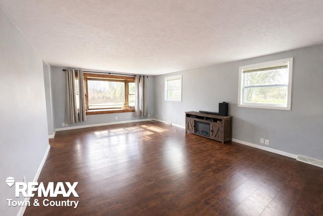 2942 Lyle Road, Tobacco Twp, MI 48612