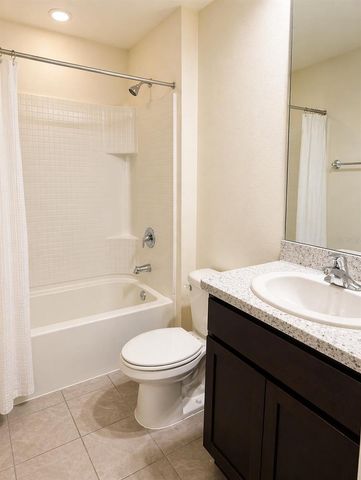 16511 MOSAIC OAR DRIVE, Wimauma, FL 33598