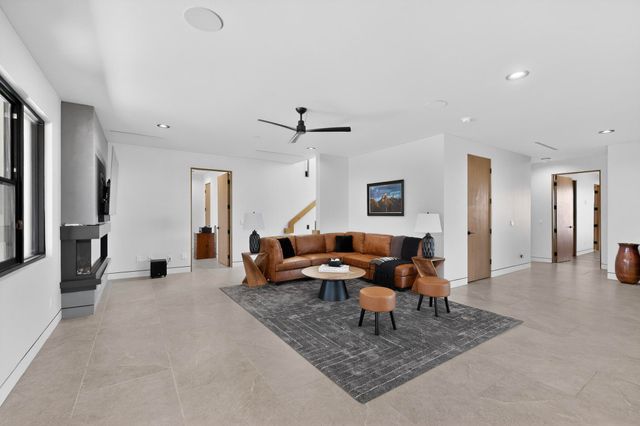 235 Kimberly Lane, Tijeras, NM 87059