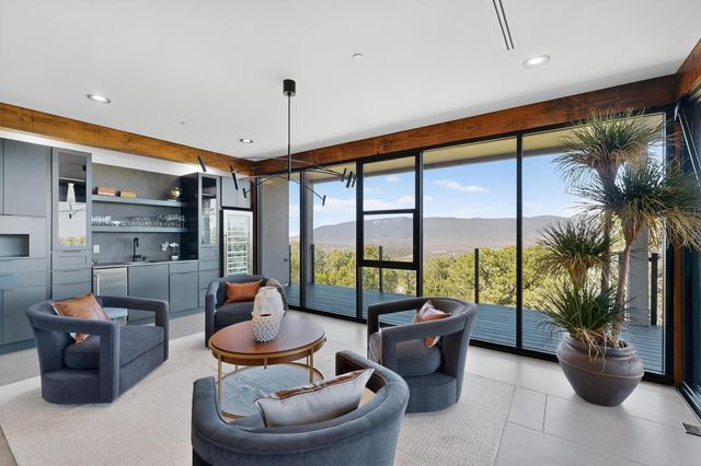 235 Kimberly Lane, Tijeras, NM 87059