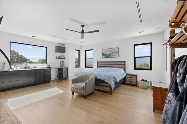 235 Kimberly Lane, Tijeras, NM 87059