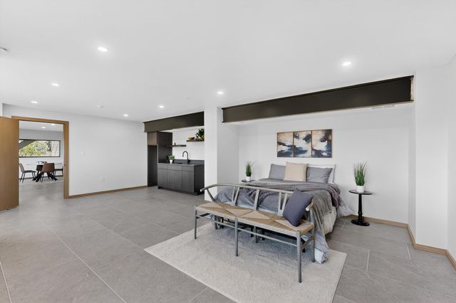 235 Kimberly Lane, Tijeras, NM 87059