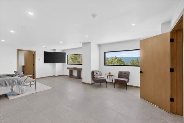 235 Kimberly Lane, Tijeras, NM 87059