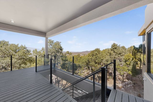 235 Kimberly Lane, Tijeras, NM 87059