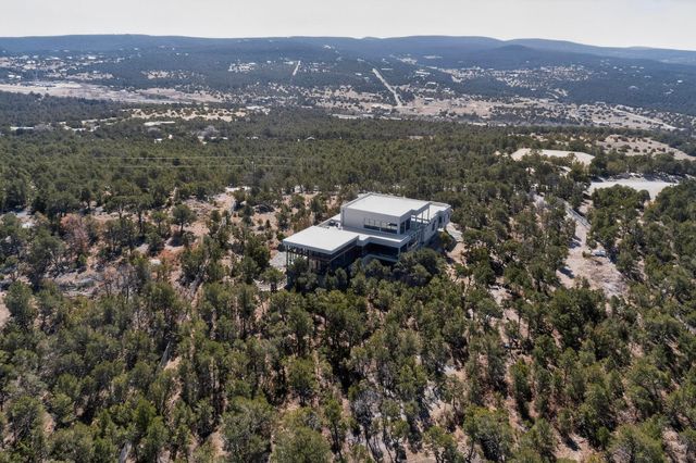 235 Kimberly Lane, Tijeras, NM 87059