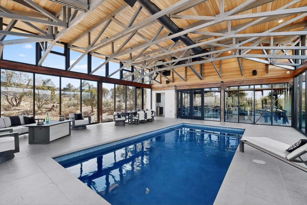 Image 26 of property listing at 235 Kimberly Lane, Tijeras, NM 87059